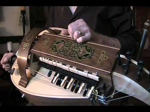 Hurdy gurdy instrument